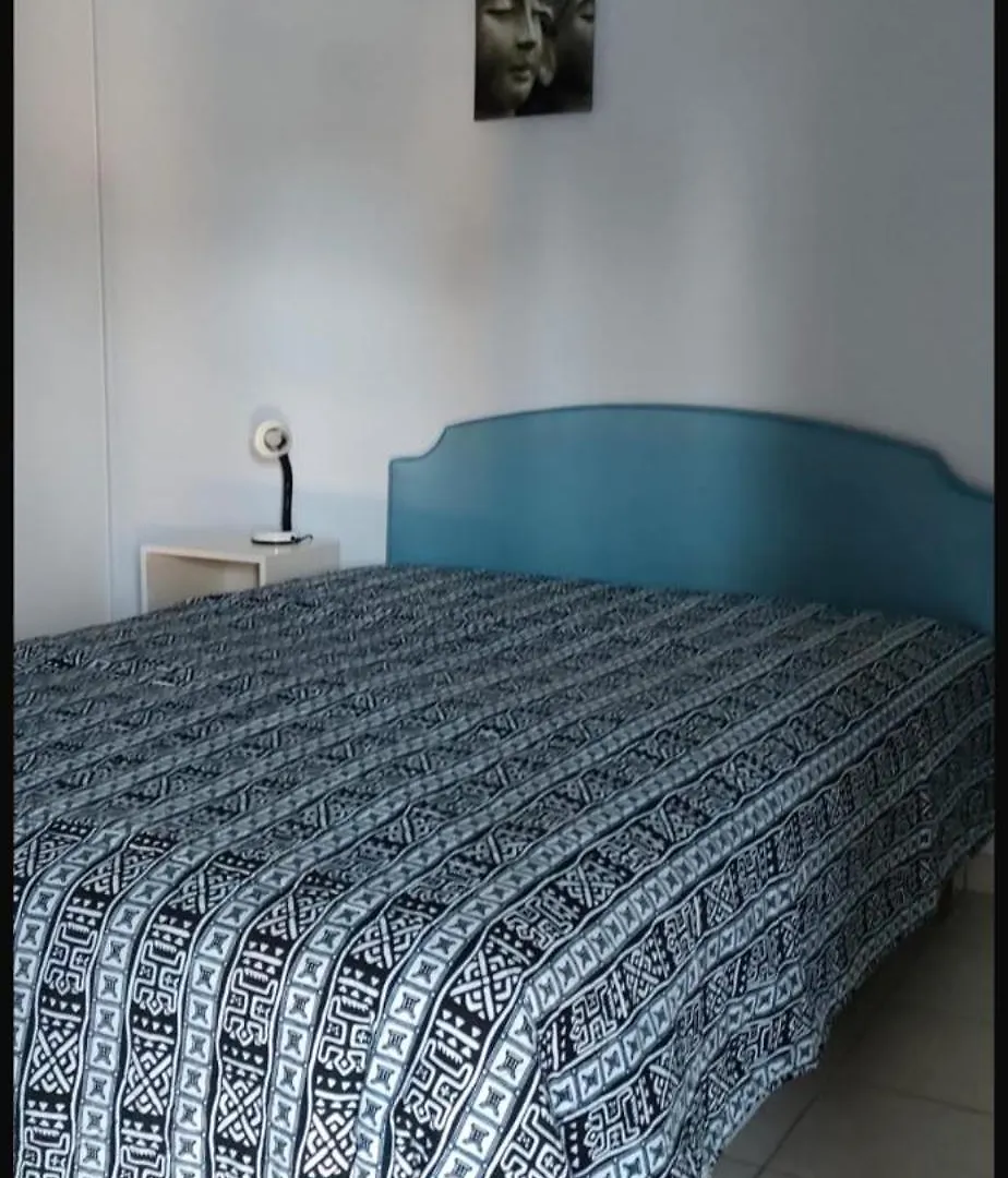 Villa Maison De Plein Pieds Avec Jardin Et Piscine , Location A La Semaine Vic-en-Bigorre